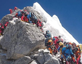 珠峰上的灵异事件,揭秘登山者遭遇的灵异奇闻