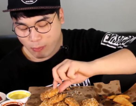 娱乐吃瓜酱胖哥是谁,网络红人的崛起之路