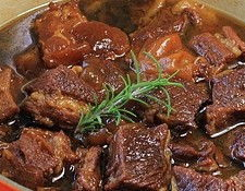 红烧牛肉的做法大全,经典家常菜做法大全解析