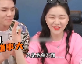 娱乐圈吃瓜直播间哪里来的,揭秘幕后真相与娱乐八卦的诞生之地