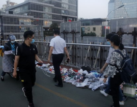 北京严查占道摆摊,北京重拳整治占道摆摊，维护市容秩序与城市形象