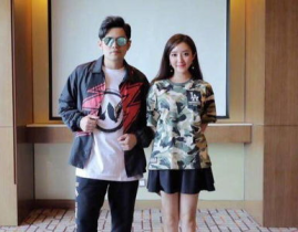 空姐吃瓜娱乐,空姐揭秘娱乐圈幕后吃瓜趣事