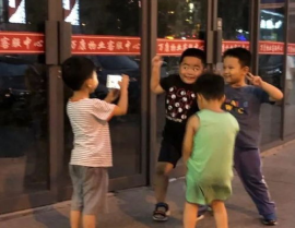 娱乐吃瓜头像男,揭秘吃瓜群众心中的帅气男生